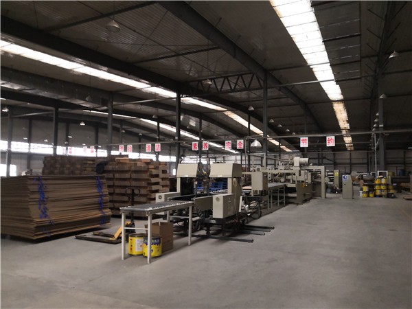 1528848849150180.jpg 全自動印刷模切粘箱一體機.jpg